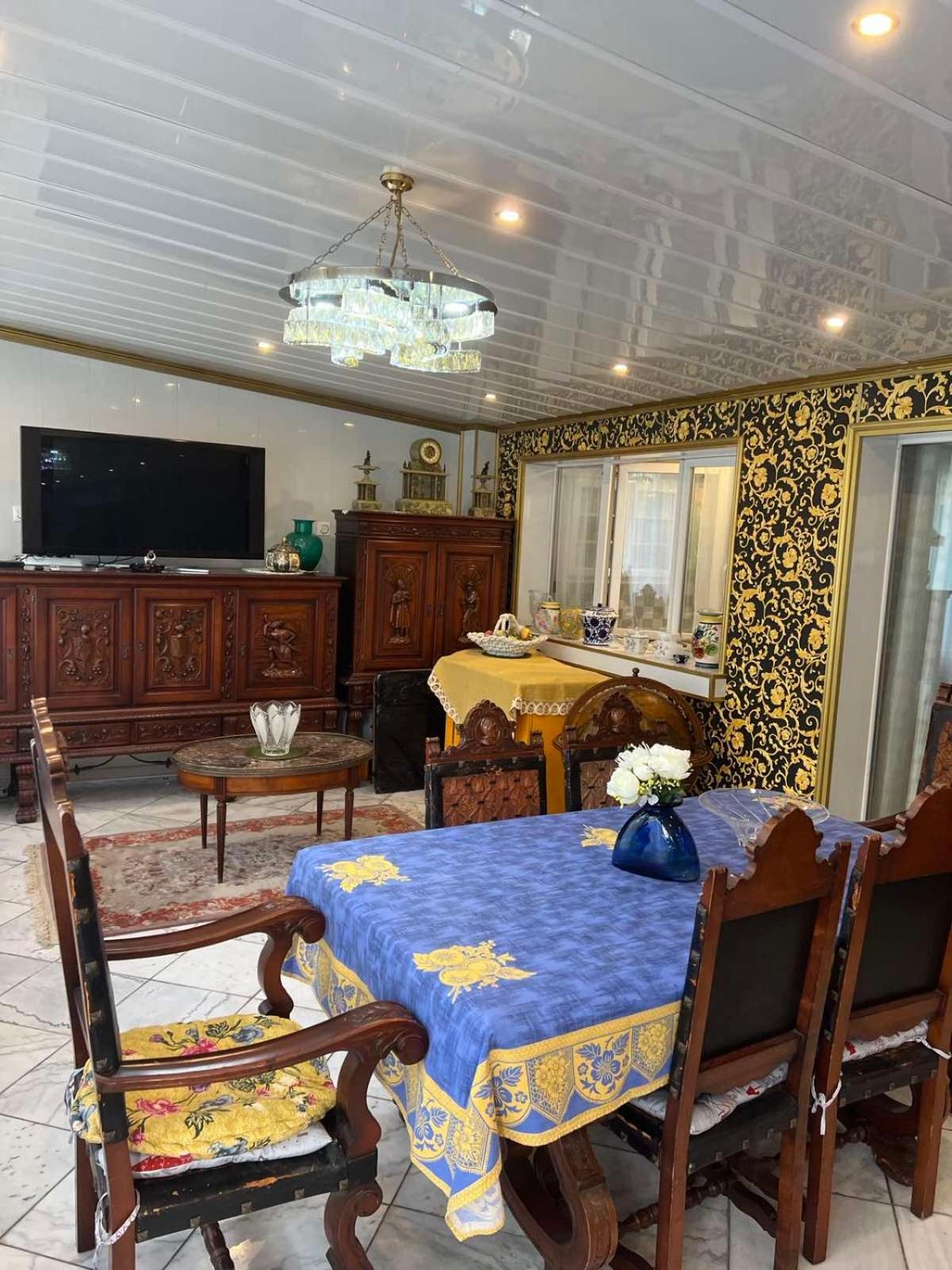 Villa Baroque Pierrefitte-sur-Seine Room photo